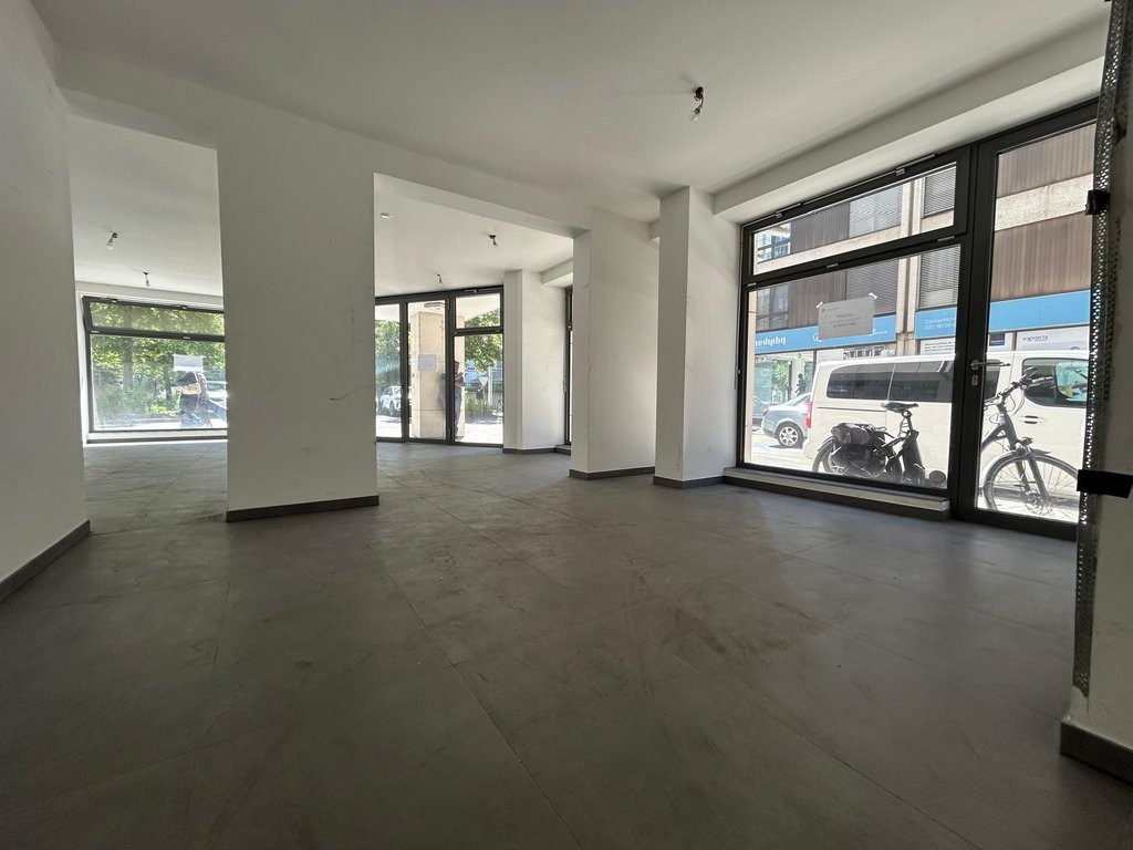 177m² Ladenlokal, Foto 1 von 3