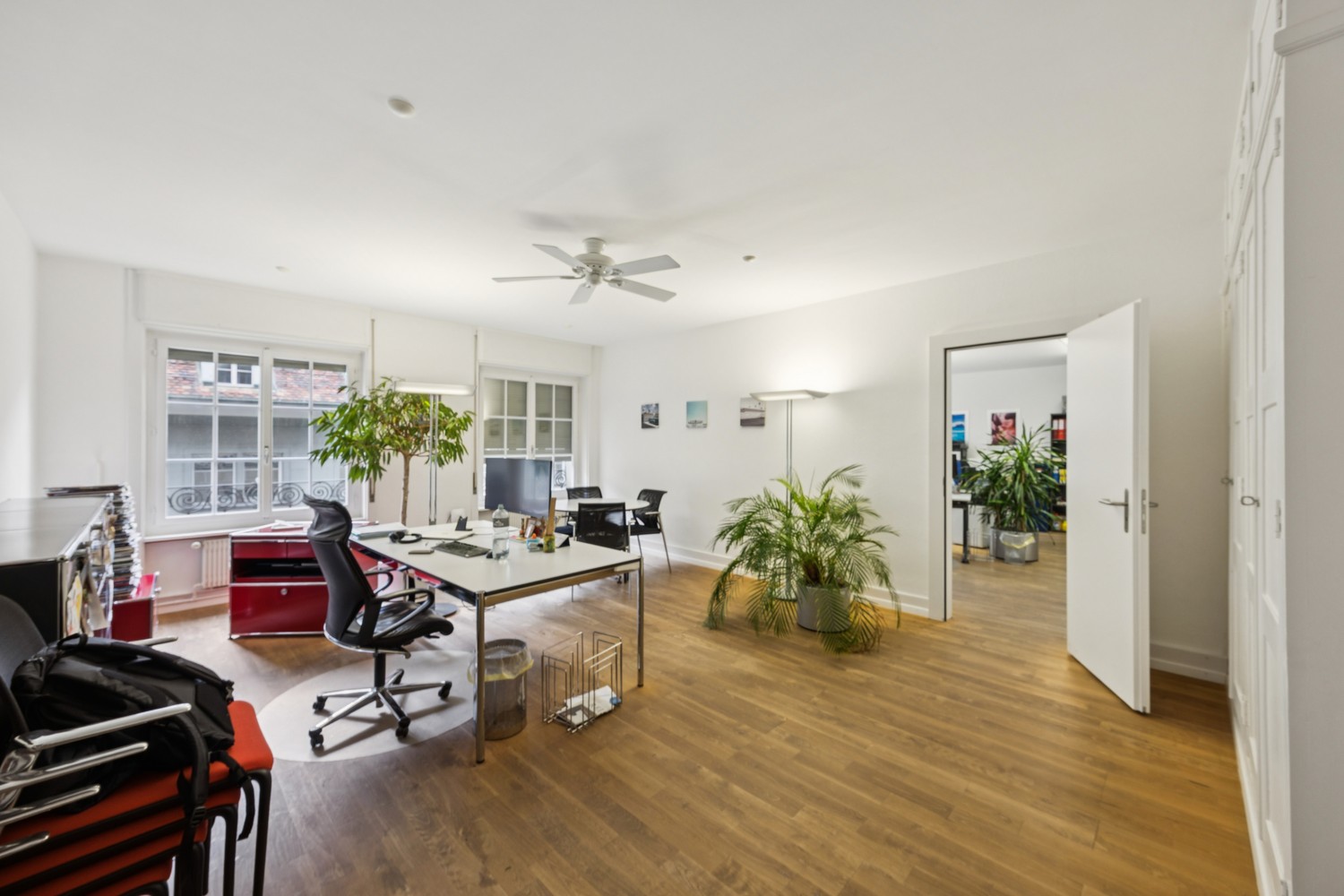 Office, Foto 2 von 10