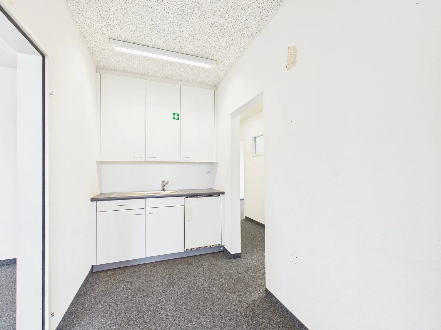 34m² commerciale, foto 8 di 10