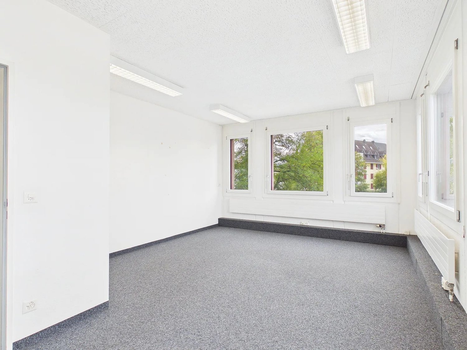 34m² commerciale, foto 10 di 10