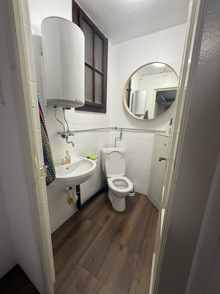104m² Laden