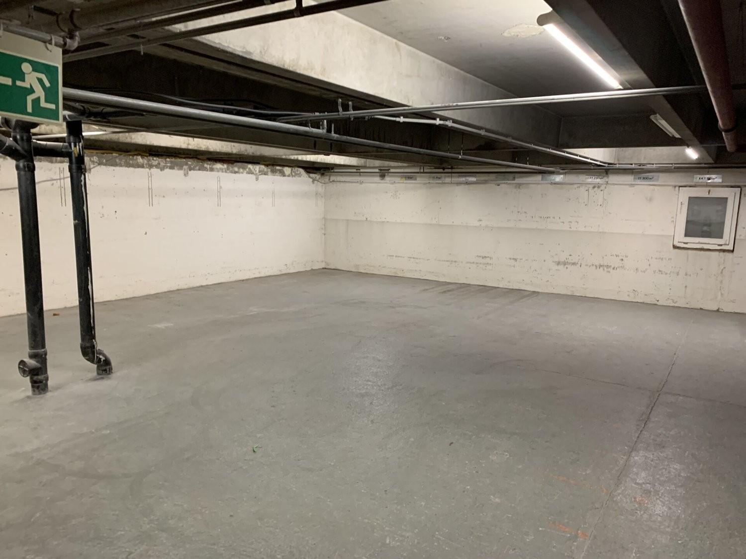 664m² storage room, Foto 6 von 10