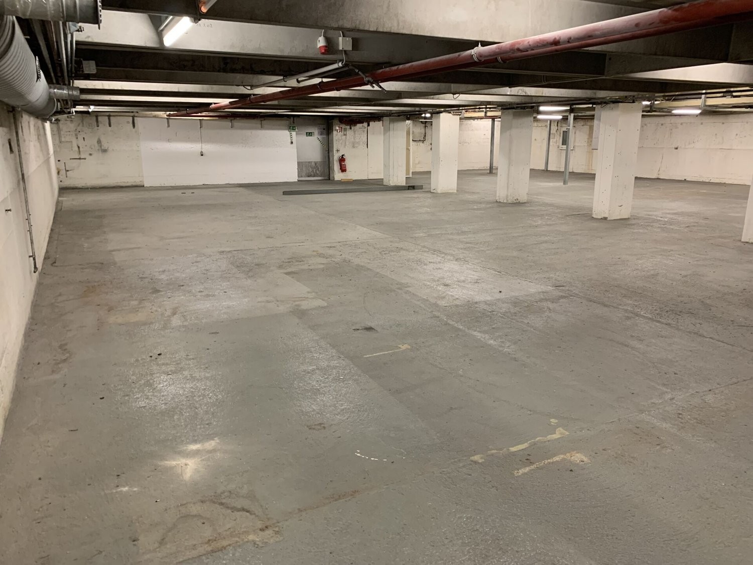 664m² storage room, Foto 1 von 10