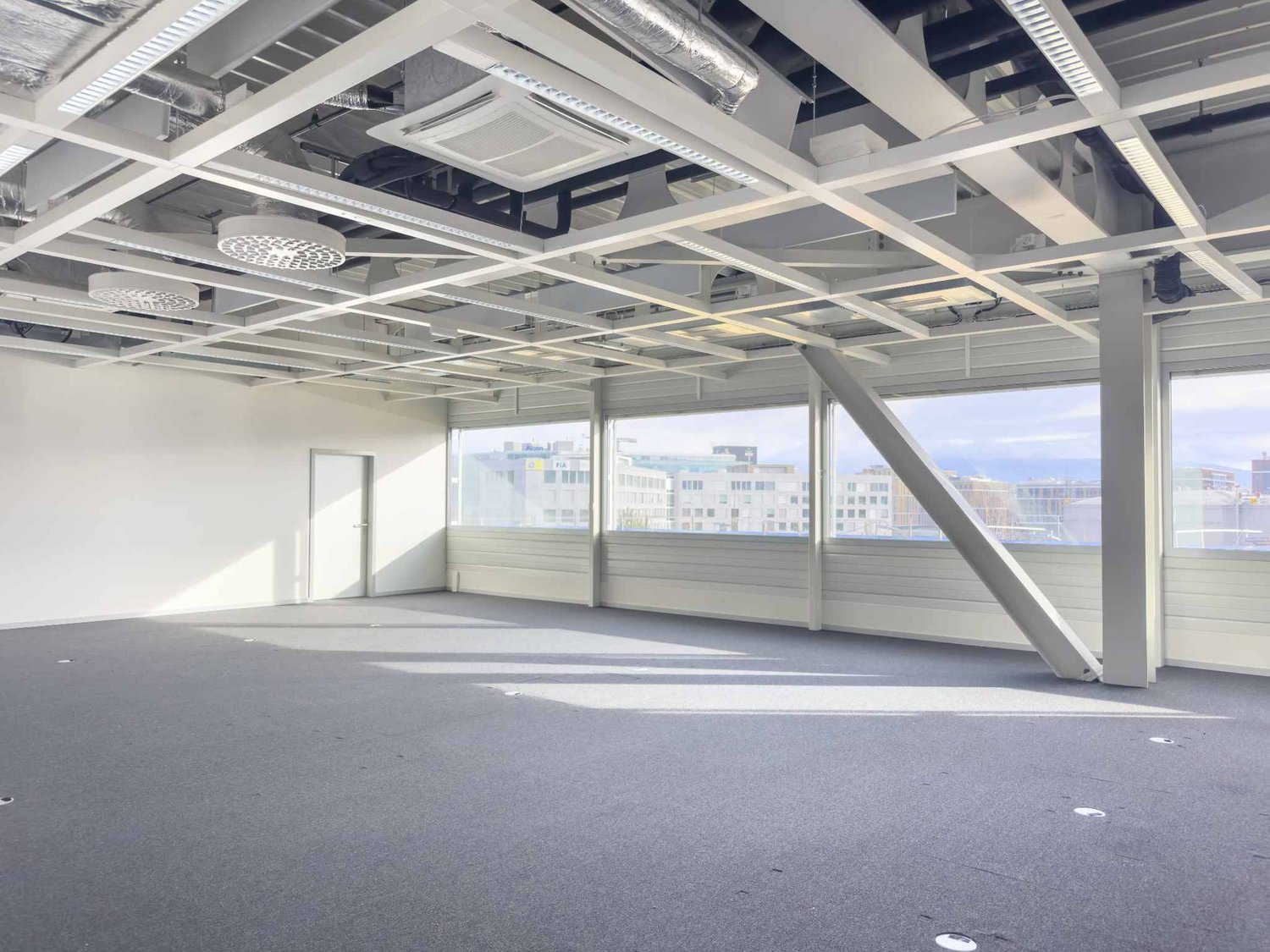 1309m² Büro, Foto 6 von 10