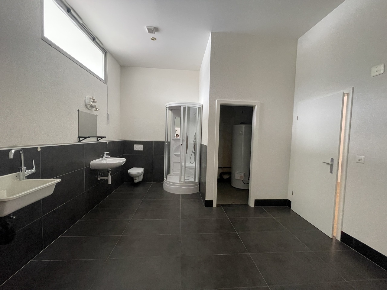 108m² Gewerbe, Foto 5 von 5
