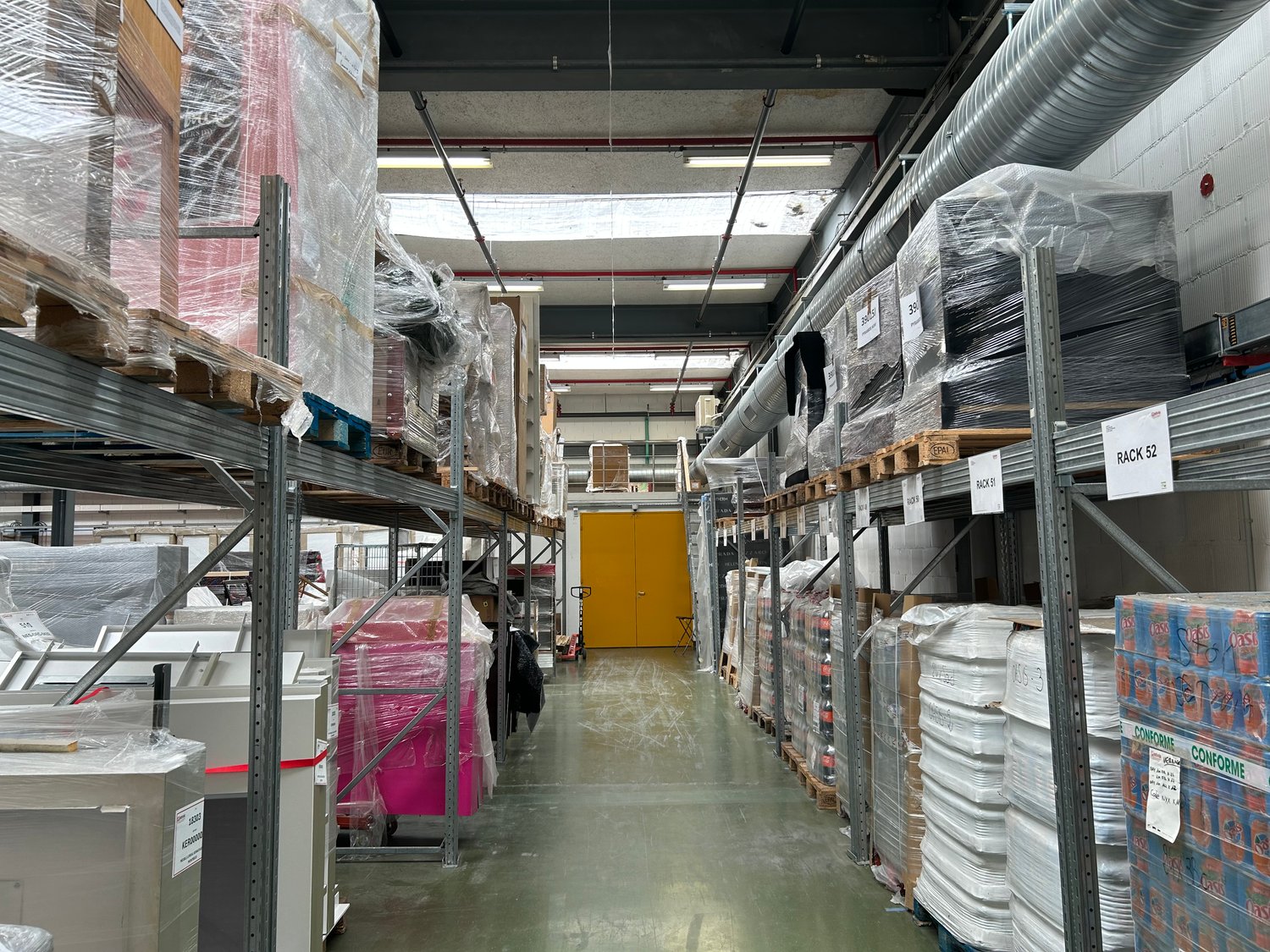 866m² industrial object