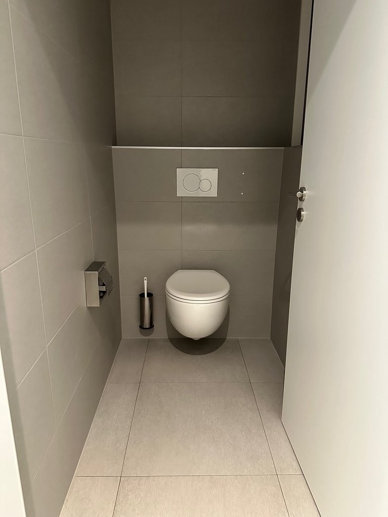 115m² office