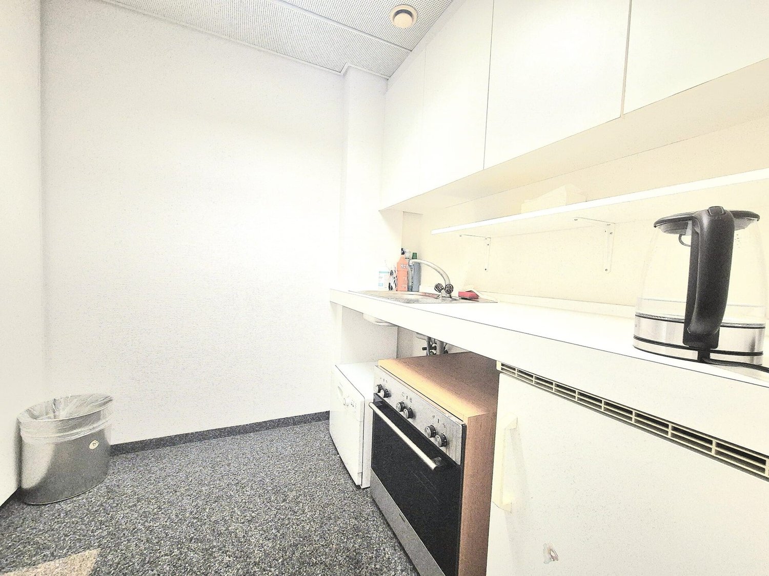 Ufficio di 211m², foto 7 di 7