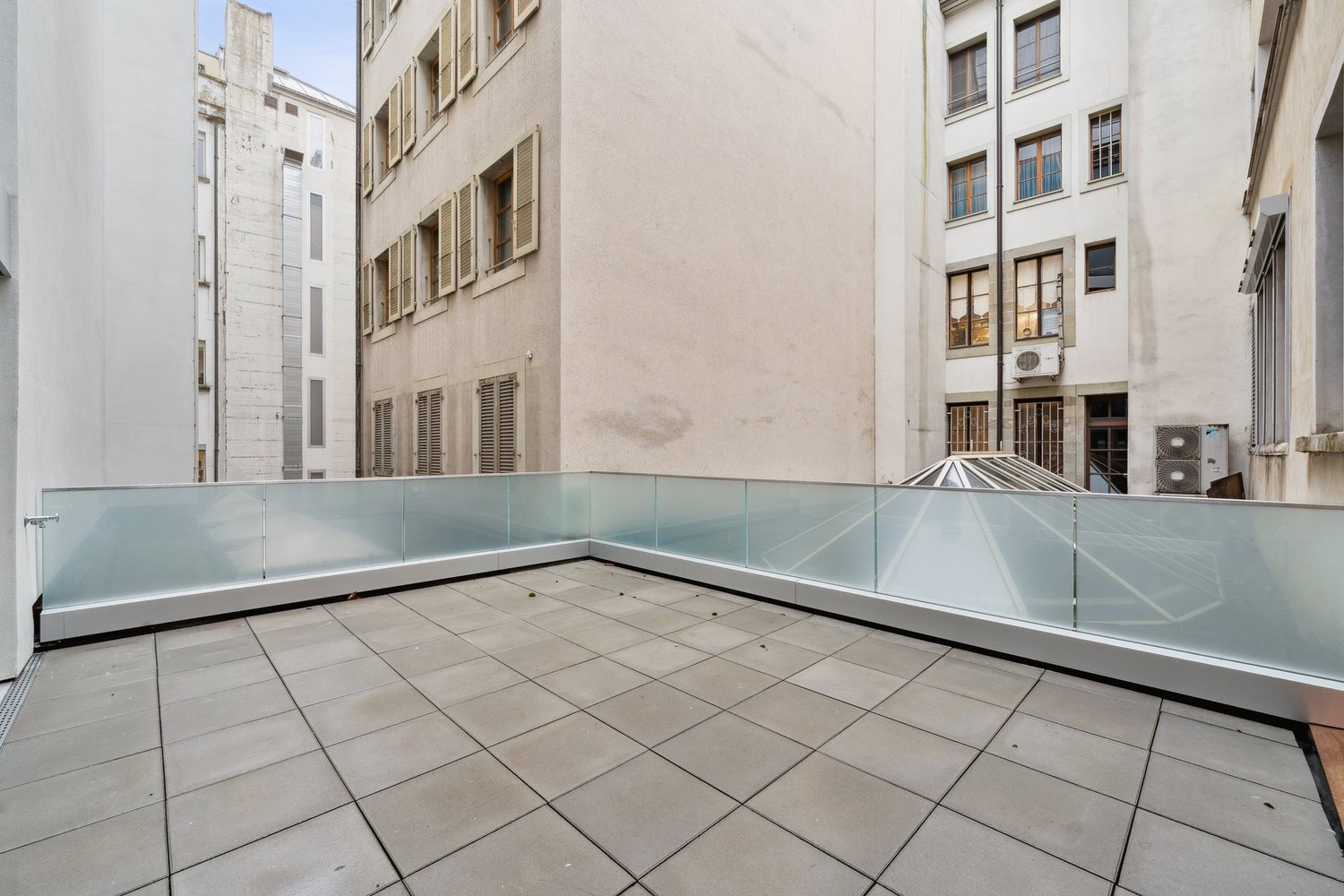 452m² Büro, Foto 8 von 10