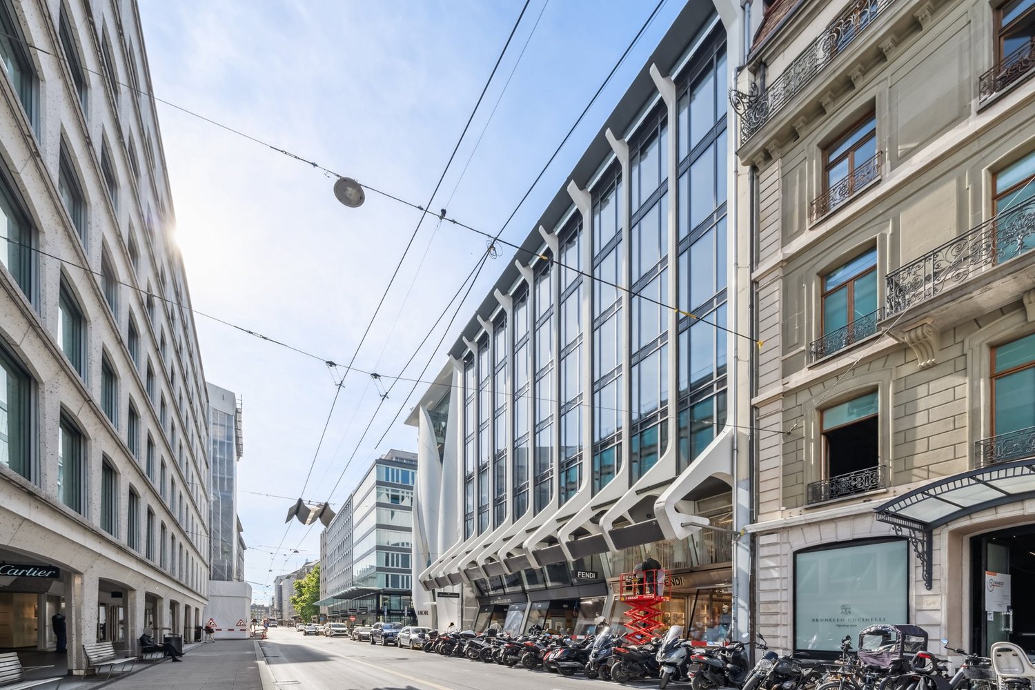 452m² Büro, Foto 2 von 10