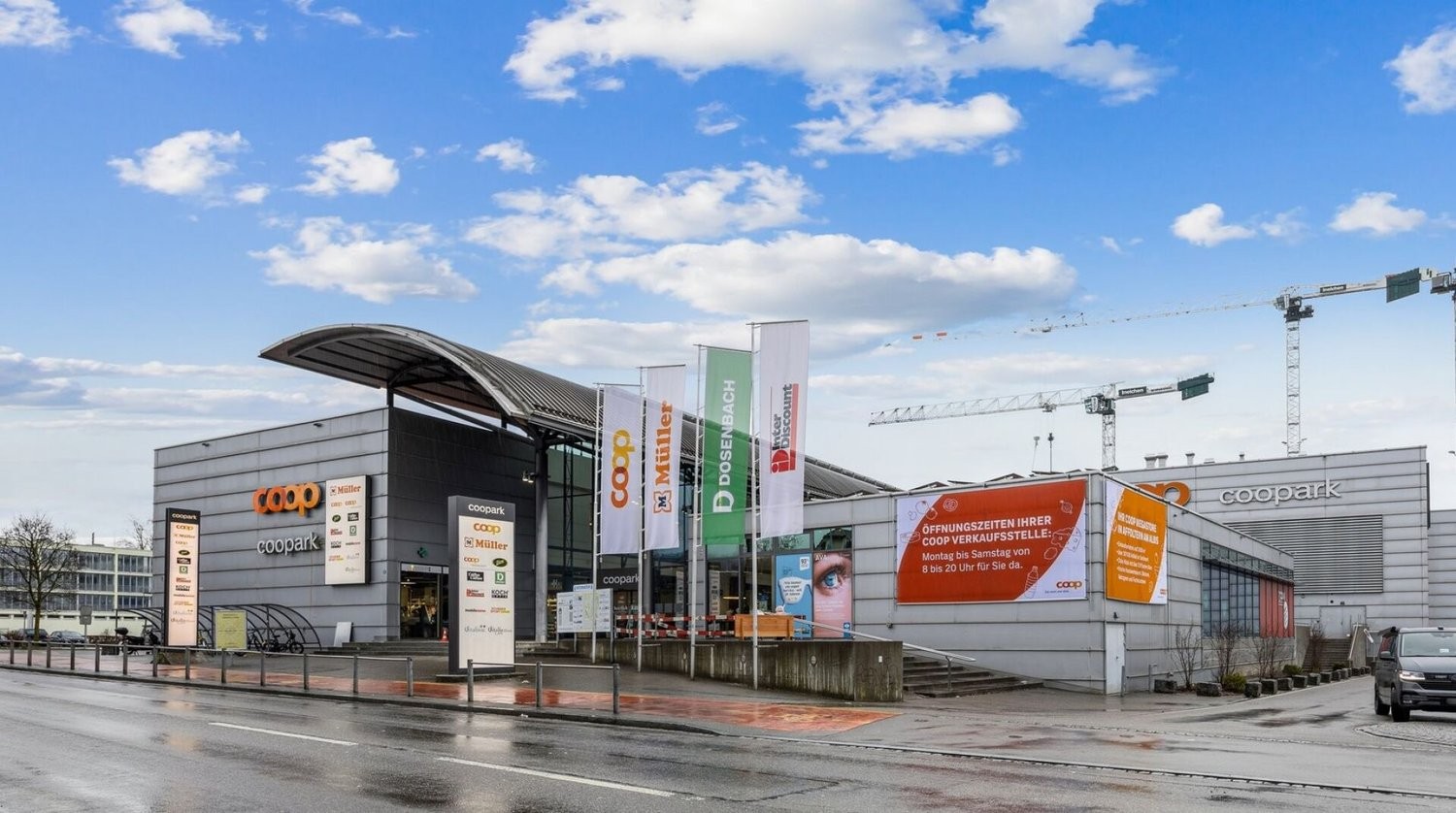 negozio di 103m²