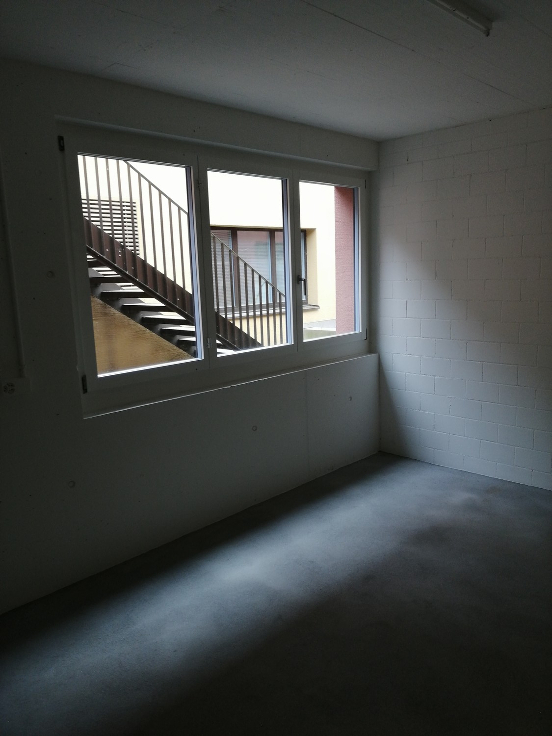 15-15m² commercial, Foto 1 von 4