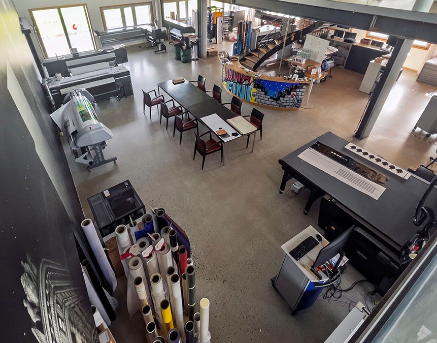 290m² office, photo 1 of 7