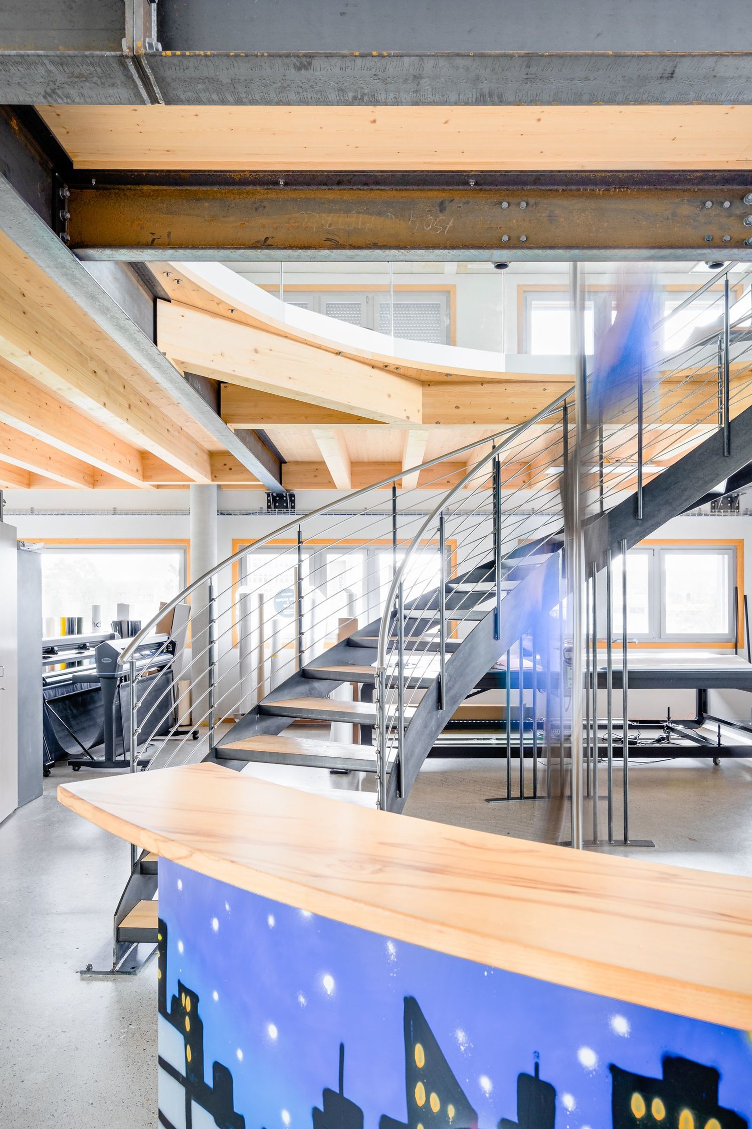 290m² office, photo 5 of 7