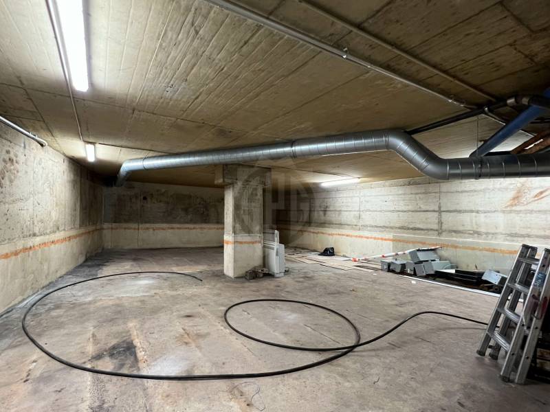 37m² storage room, photo 3 of 6