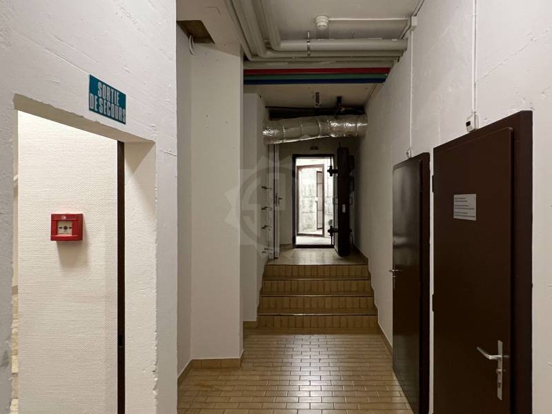37m² storage room, photo 6 of 6