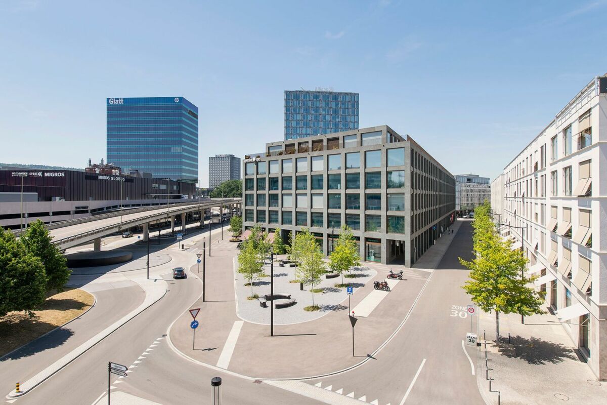 1500m² office