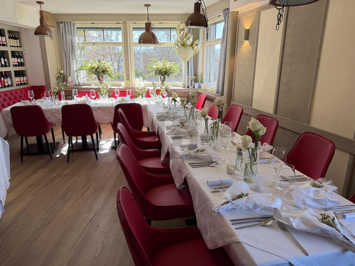 Restaurant de 390m², photo 2 sur 4