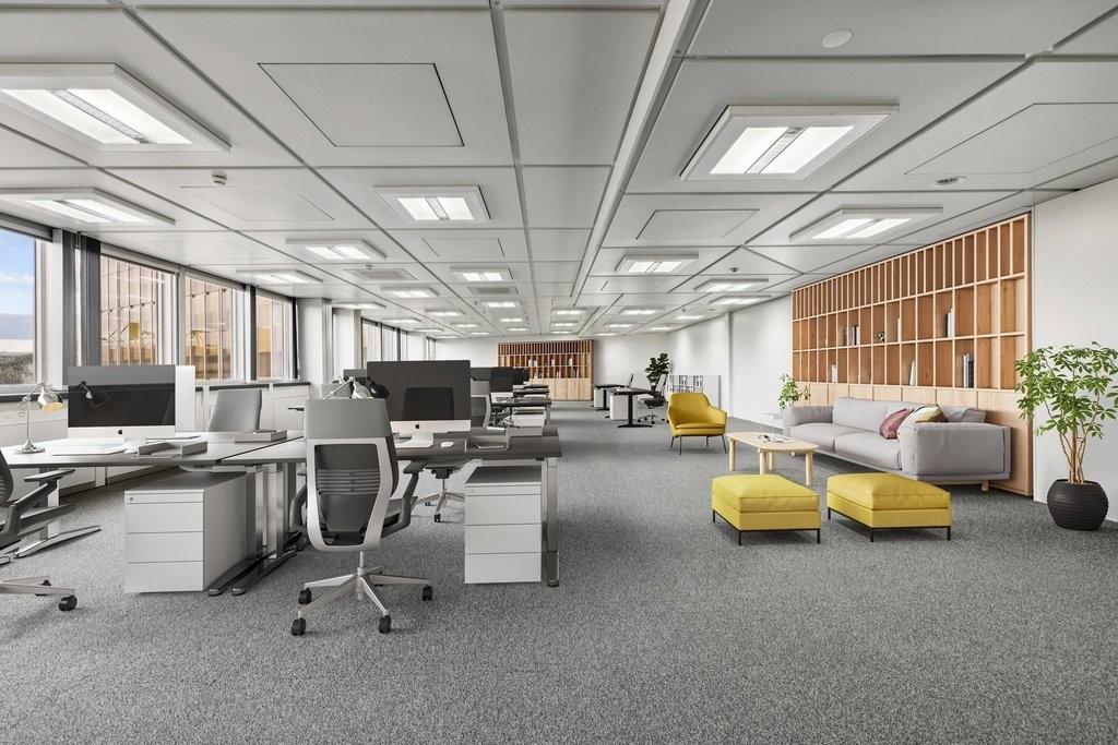 730m² Büro, Foto 2 von 10