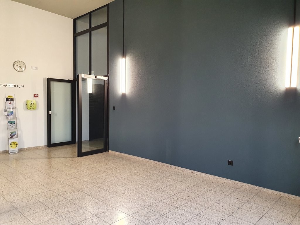 26m² office