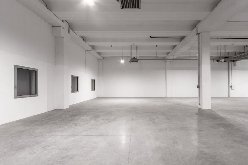 676m² department store