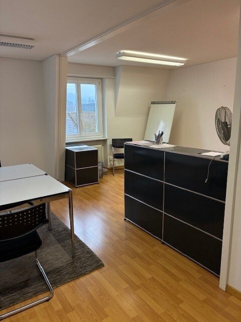 34m² office