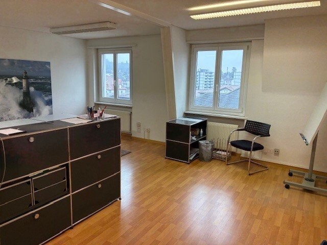 34m² office