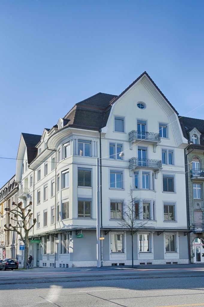 34m² office