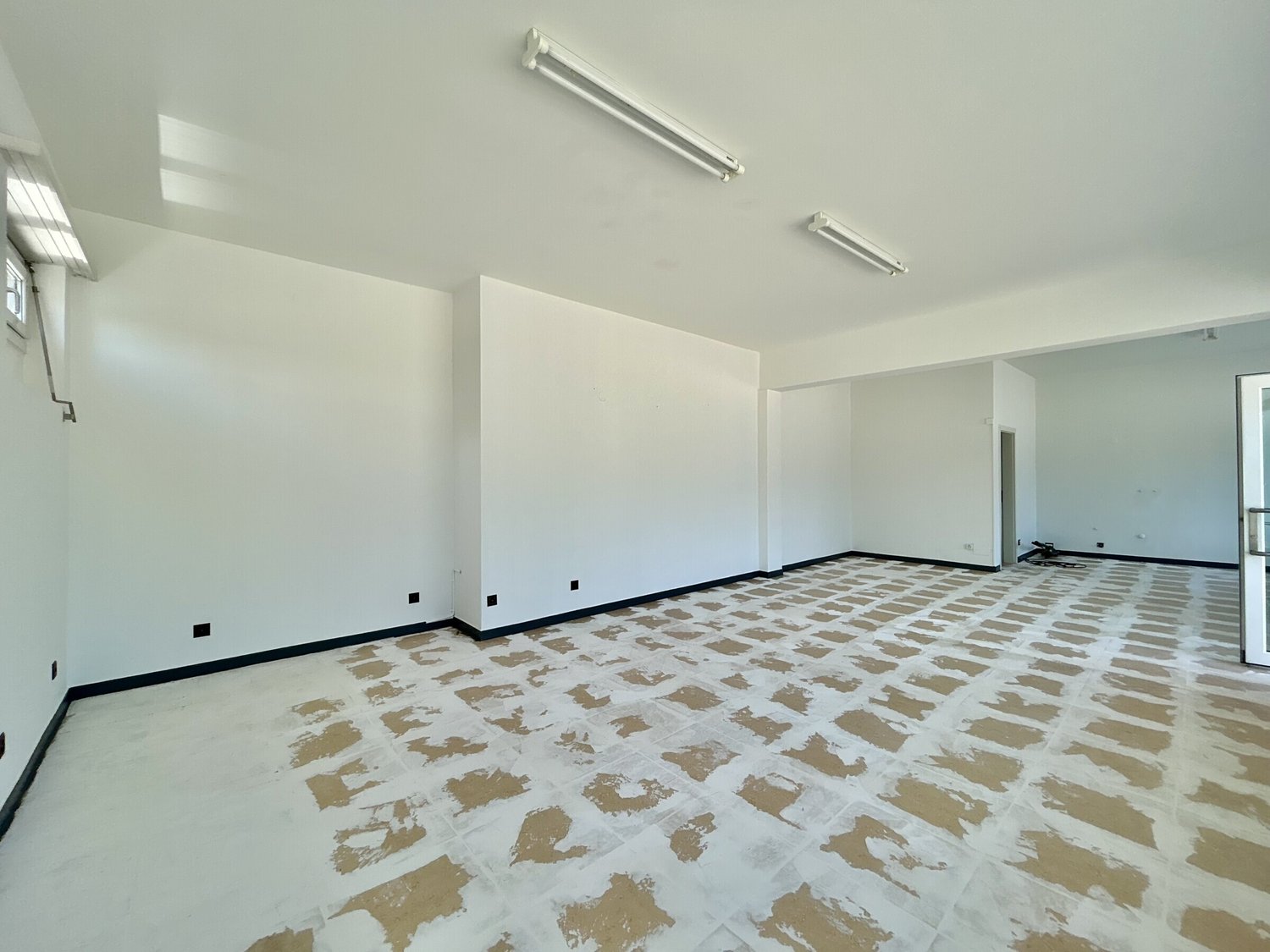 78m² Wohn- / Geschäftsgebäude