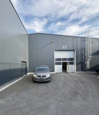 408m² commercial