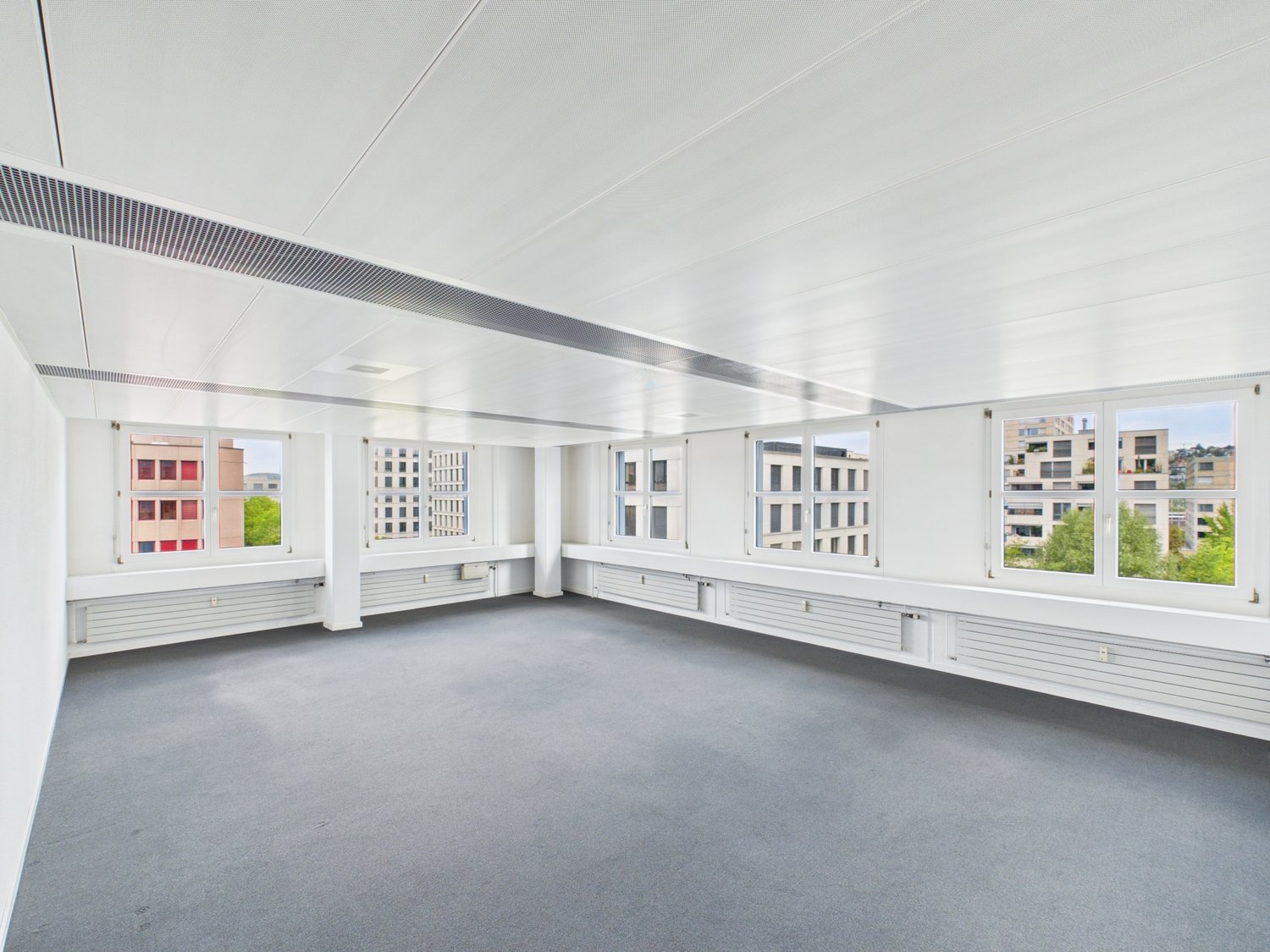 534m² office