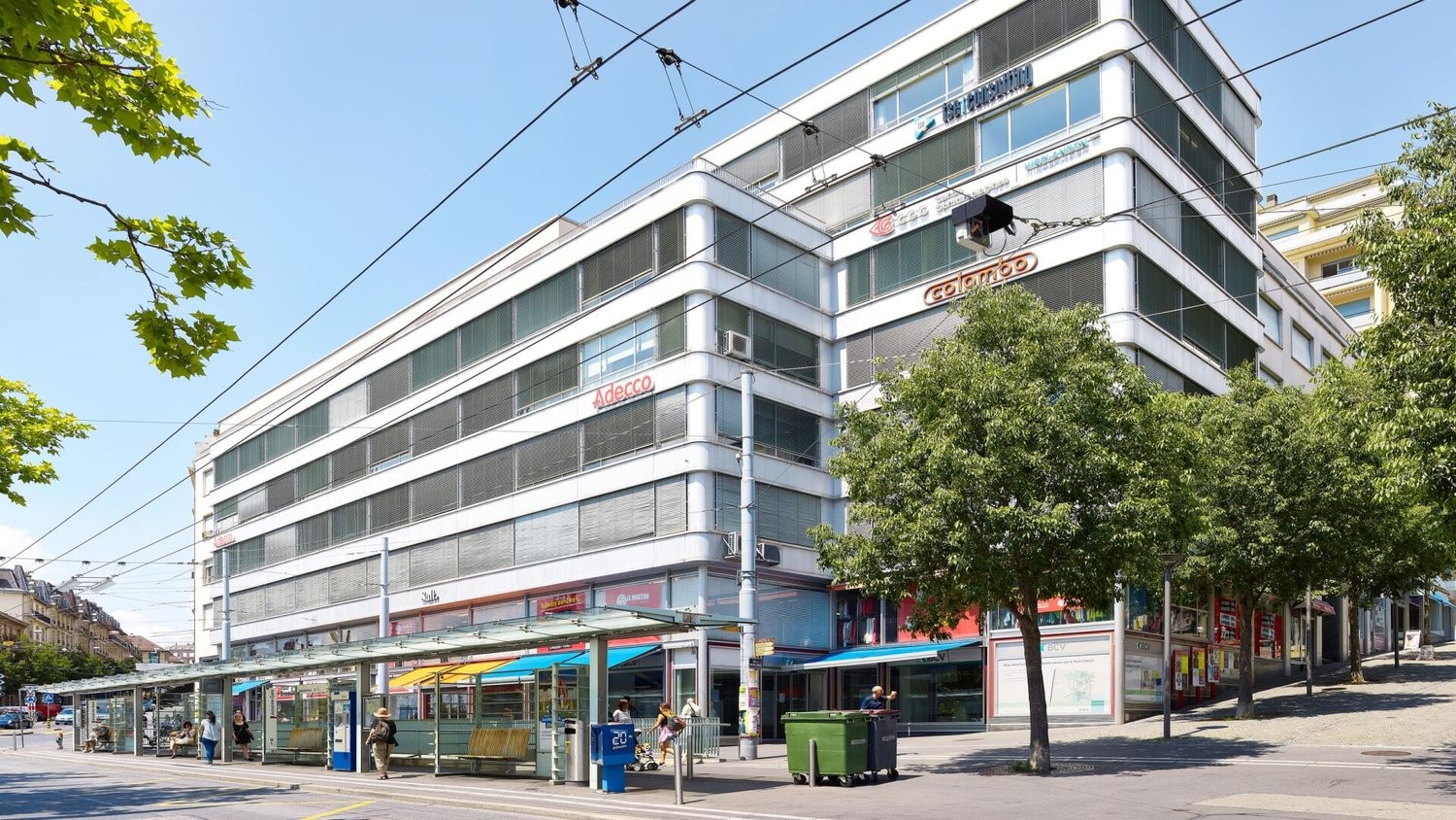 238m² Büro, Foto 2 von 9