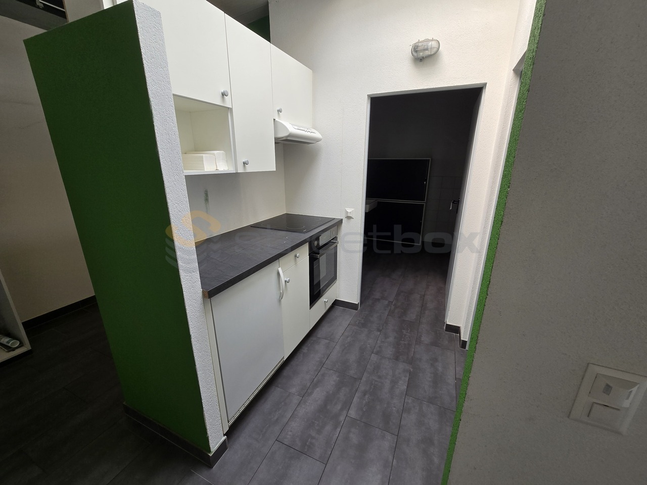 180m² Büro