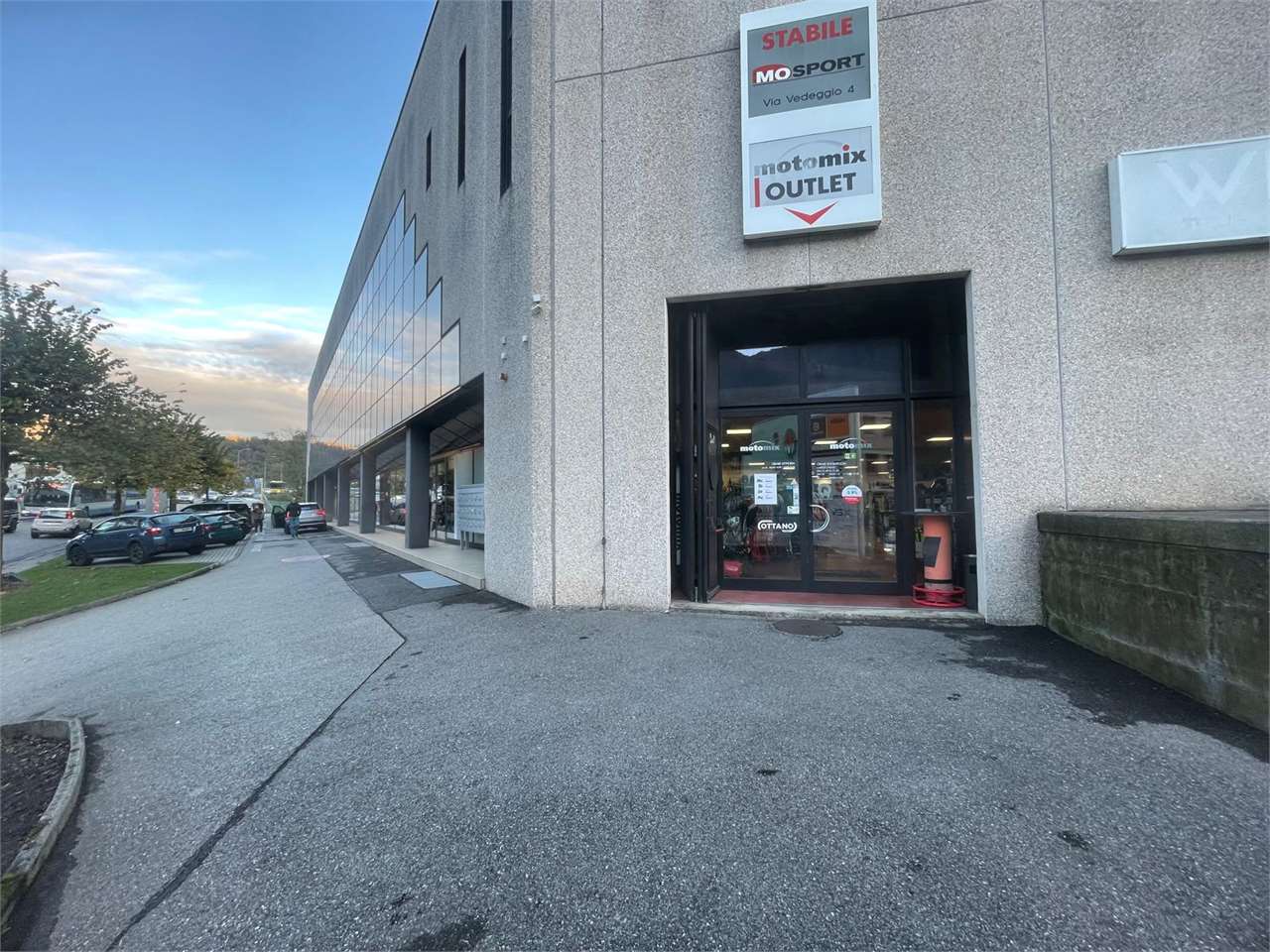 Shop