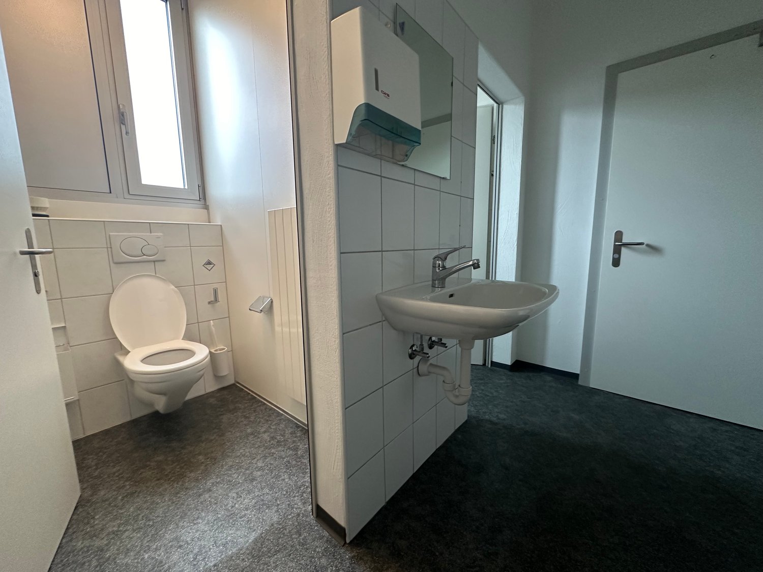 Commercial, Foto 5 von 10