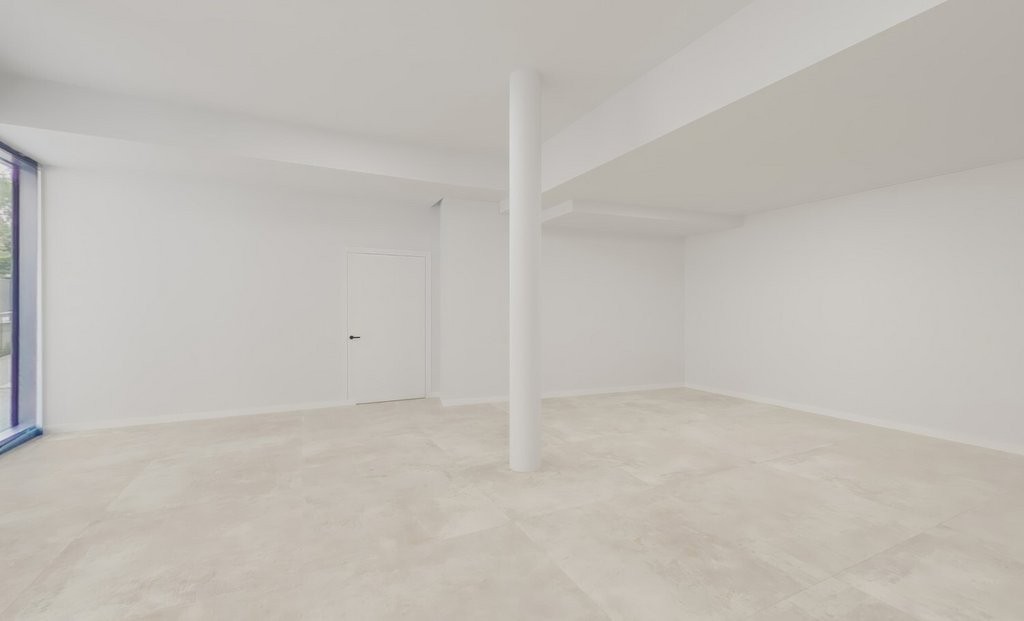 100m² Laden