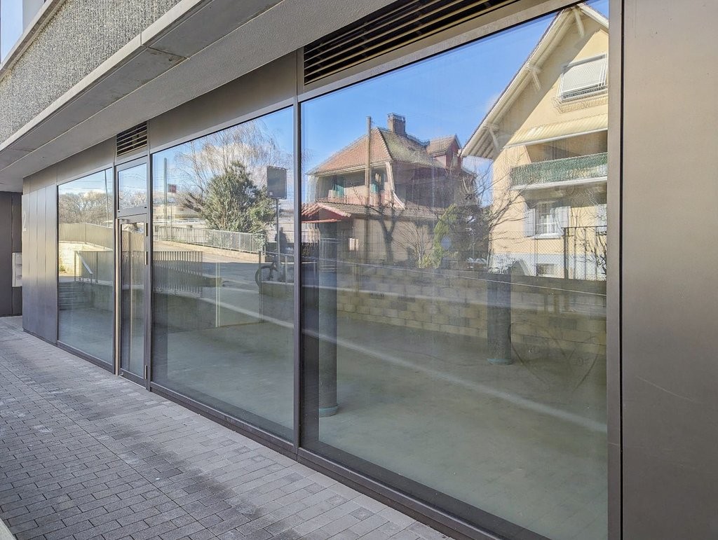 100m² Laden