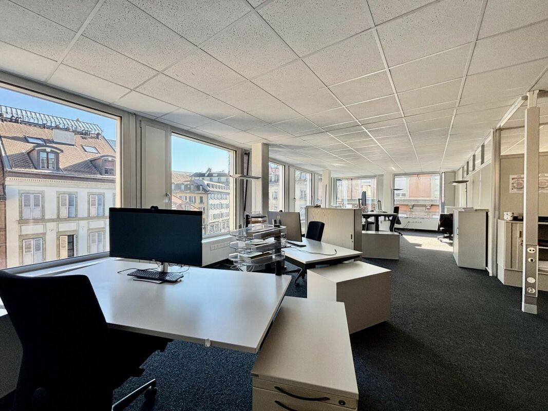 700m² Büro, Foto 3 von 10