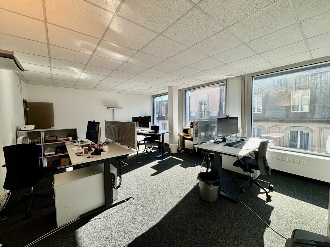 700m² Büro, Foto 5 von 10
