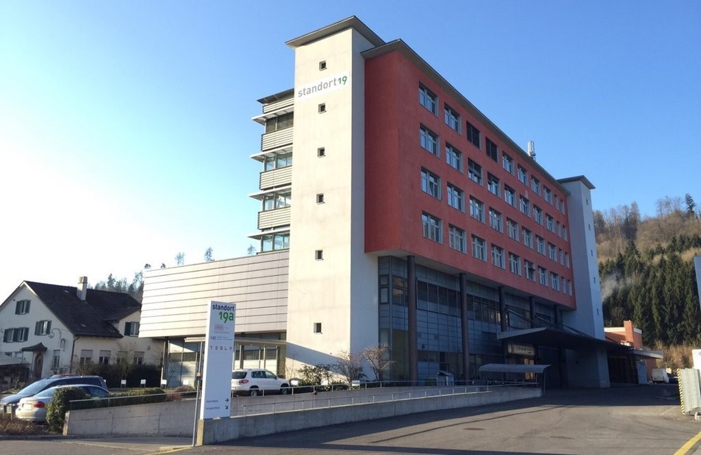 110m² office