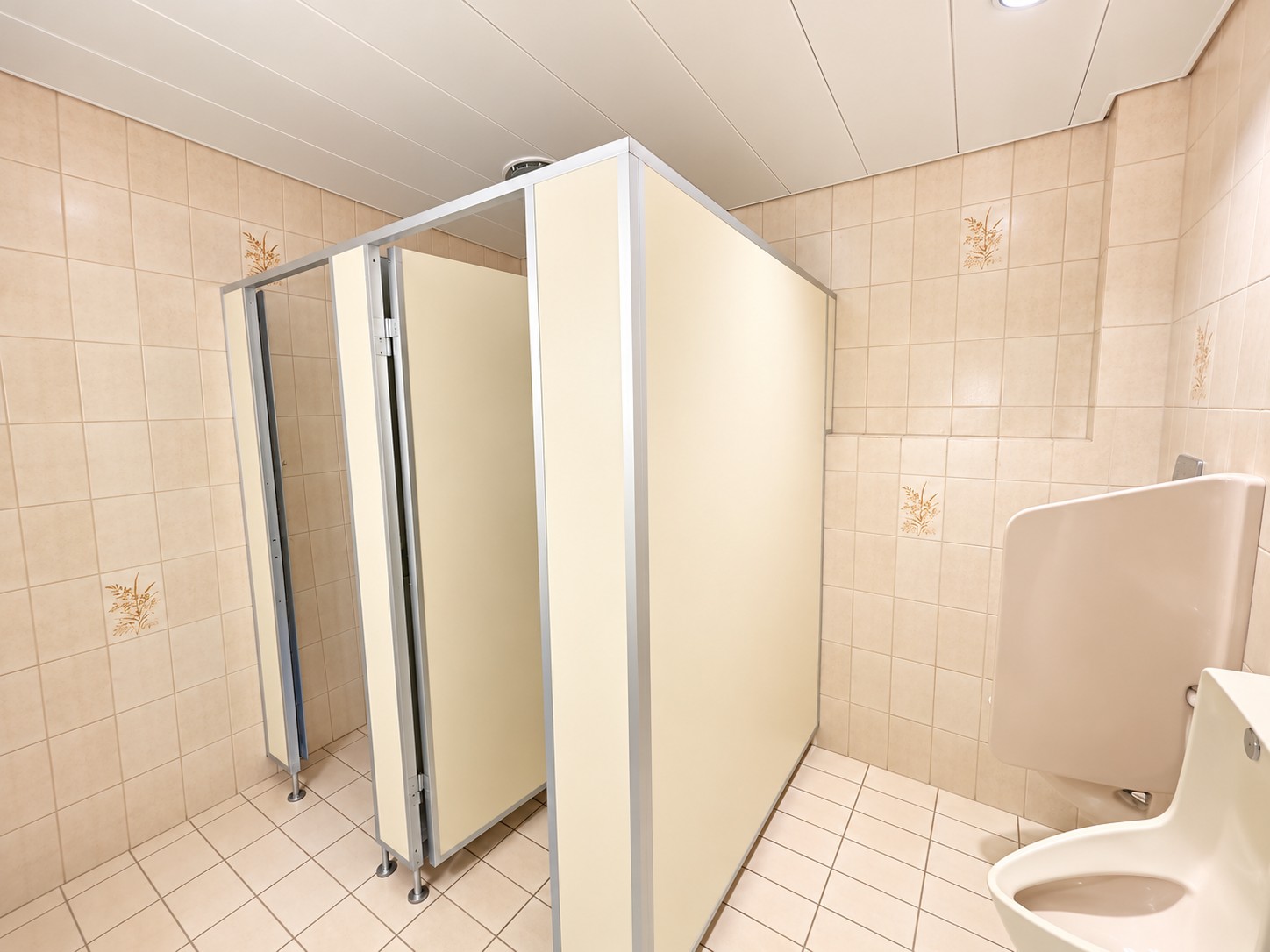 410m² ufficio, foto 4 di 7
