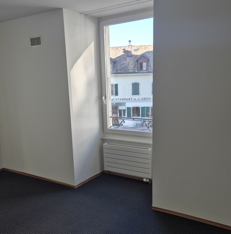 1306m² Büro