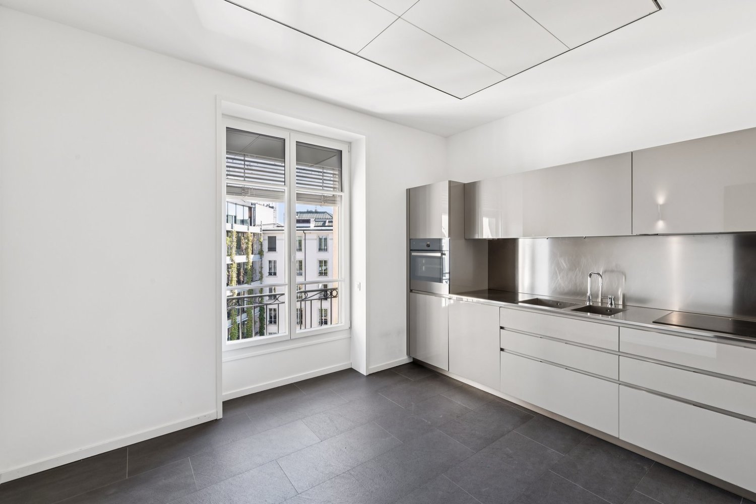 337m² Büro, Foto 8 von 9