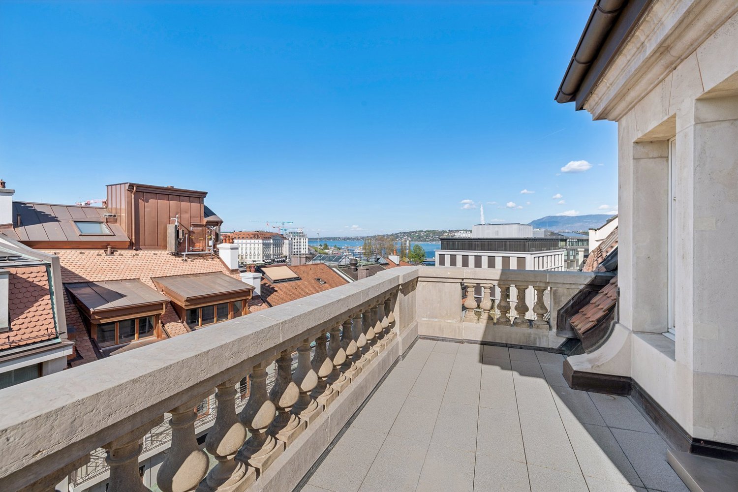 337m² Büro, Foto 6 von 9