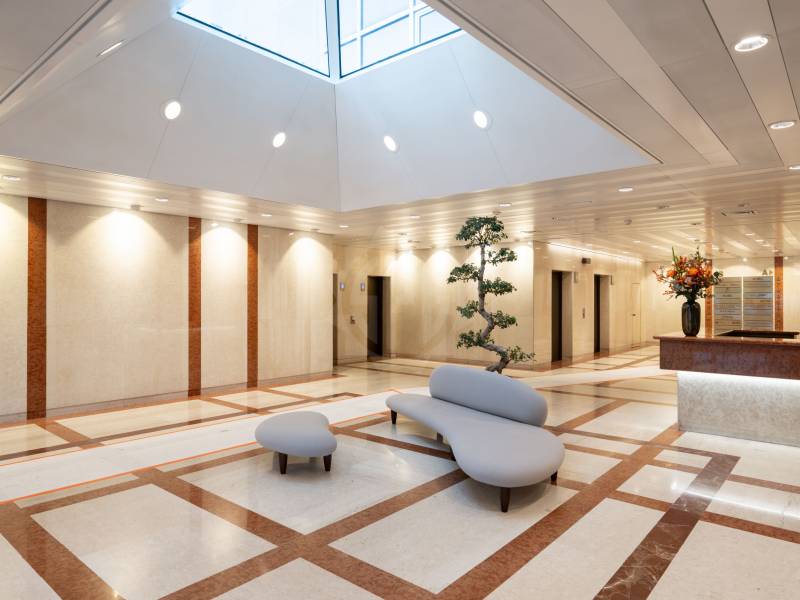 640m² Büro