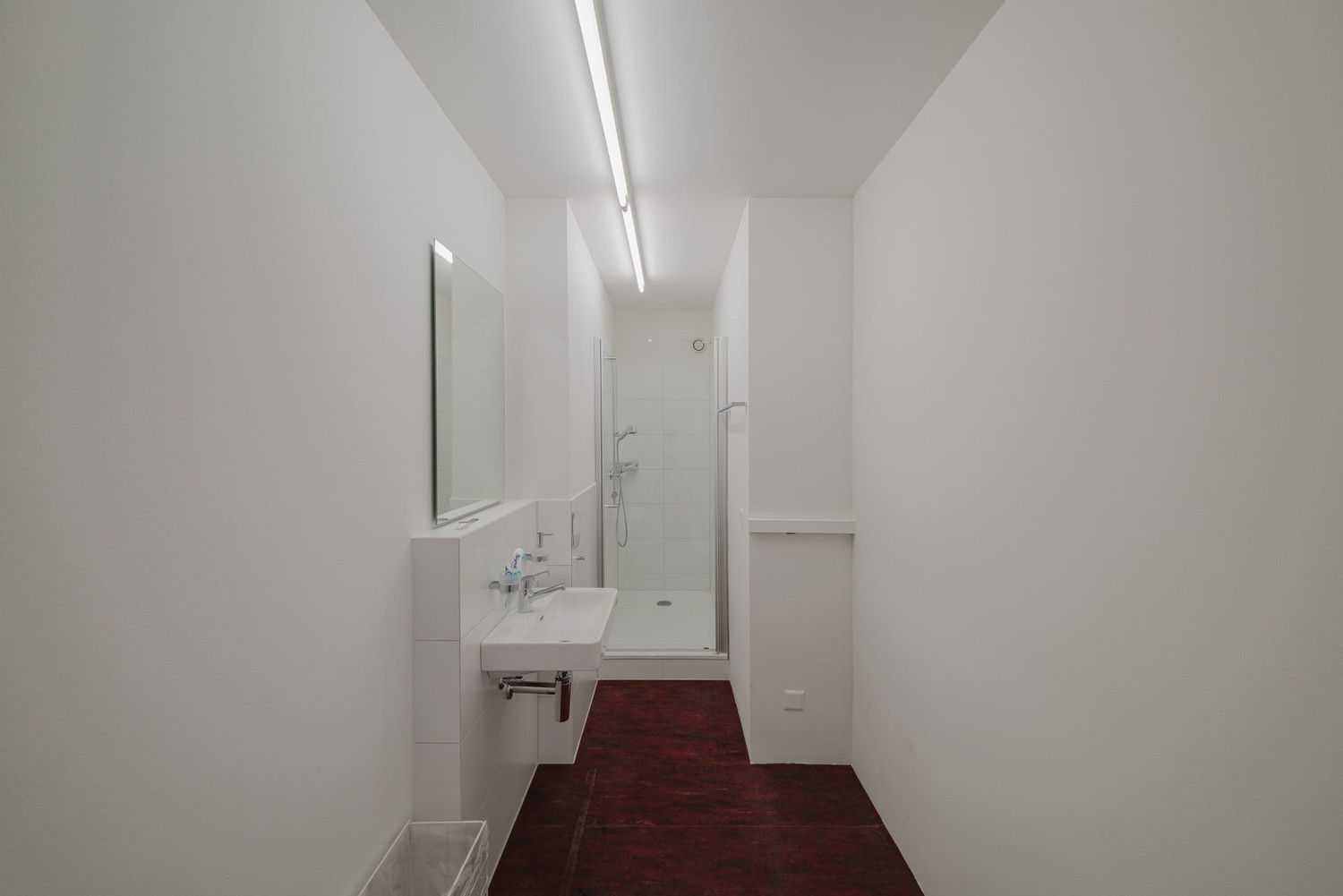 178m² office