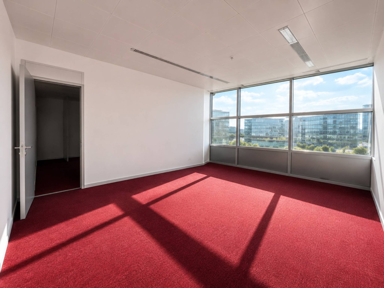 200m² Büro, Foto 3 von 5