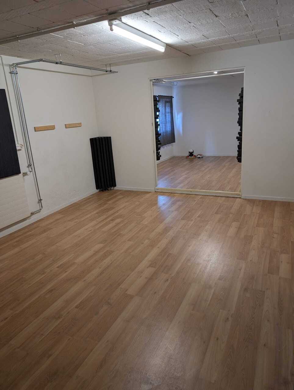 Hobby room, photo 1 of 5