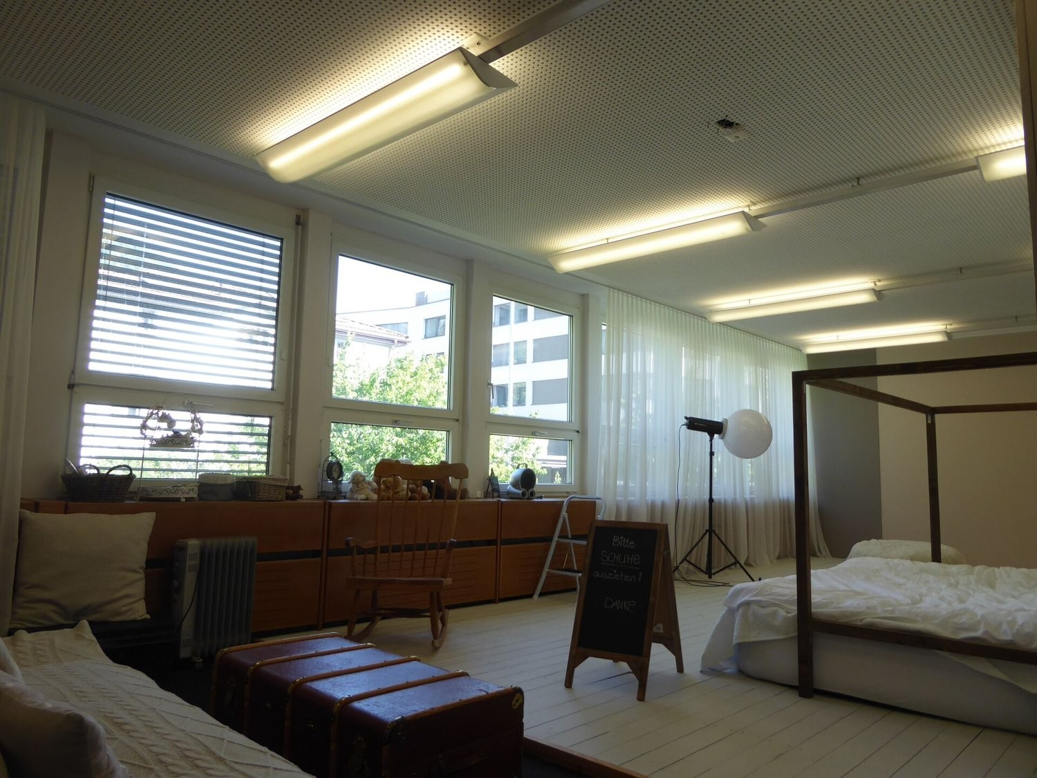 79m² office