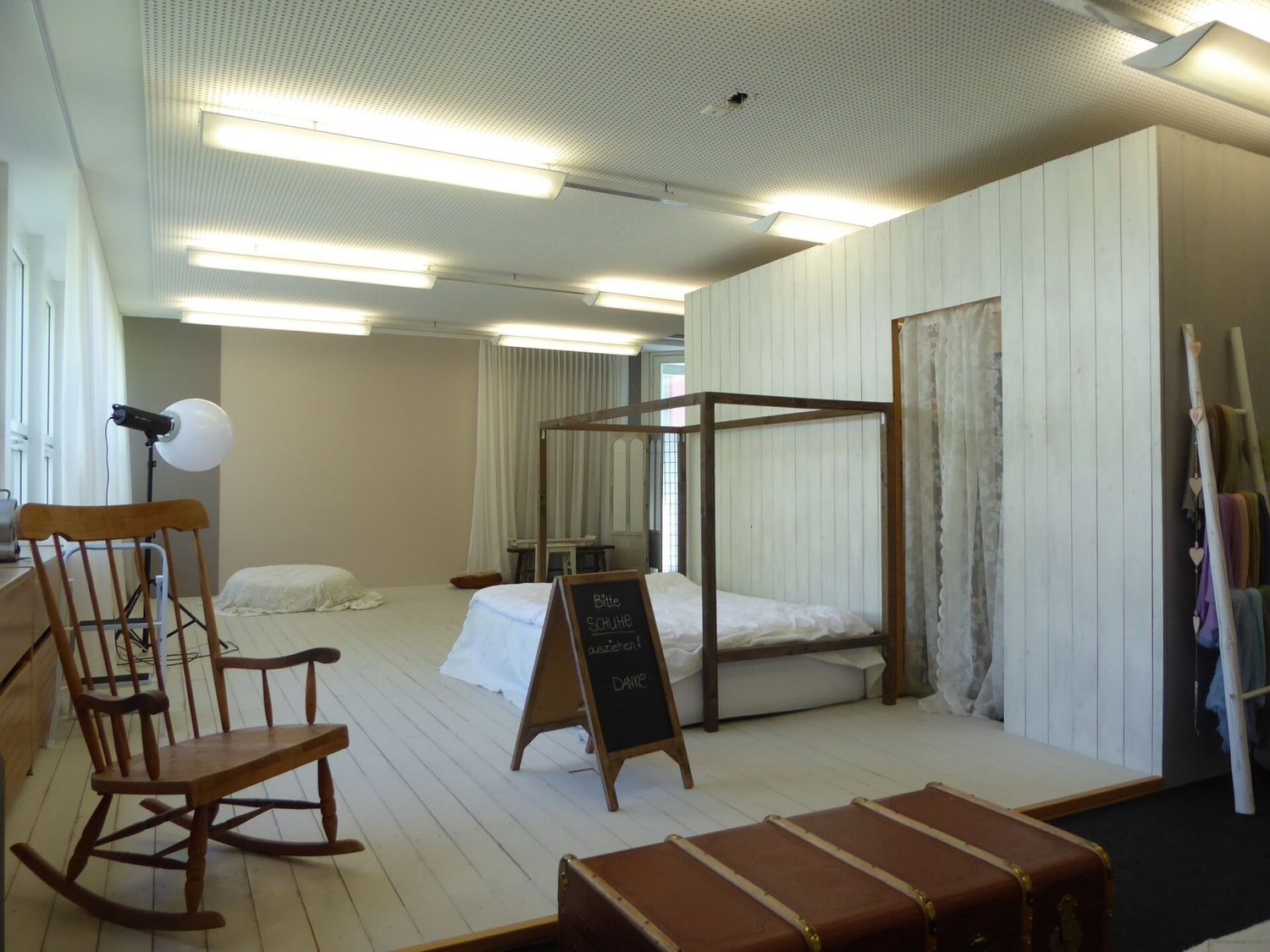 79m² office